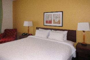 Wingate By Wyndham Uniontown Hotel Room photo
